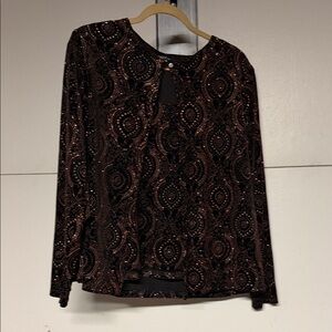 Onyx Nite Black and Gold Patterned Blouse 2 pieces